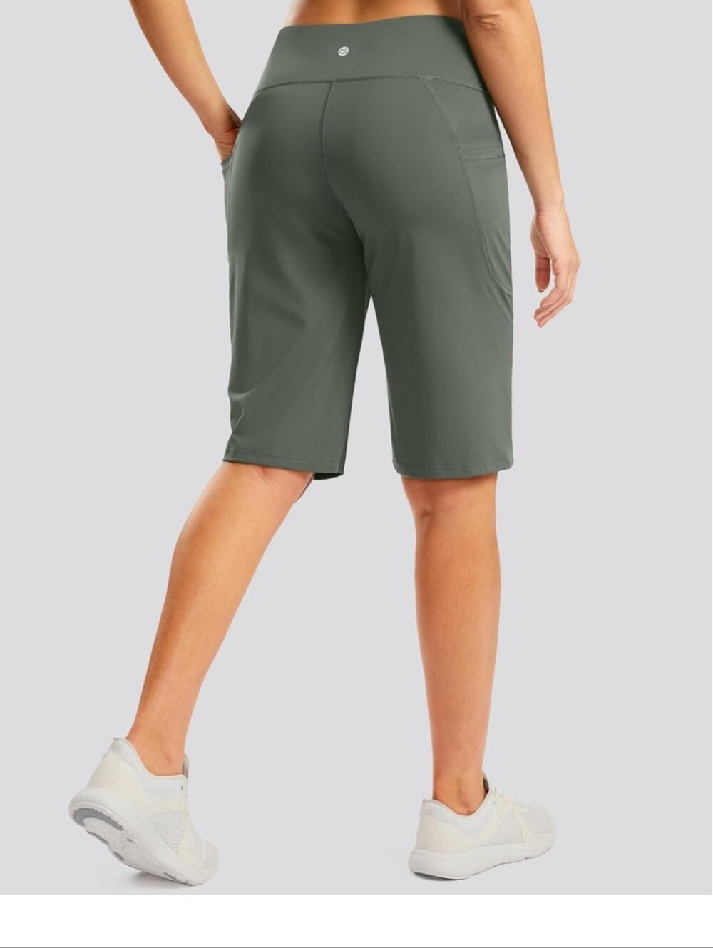 Gradual Bermuda Shorts Knee Length with Pockets Size Medium - Picture 2 of 3
